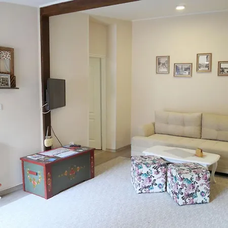 Emina - Old Town Apartment