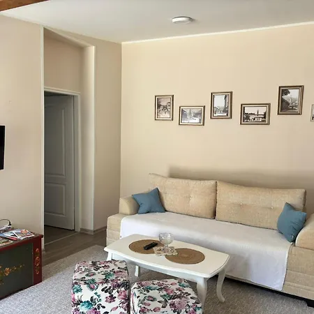 Apartment Emina - Old Town